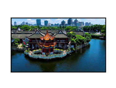 82寸高清液晶監視器